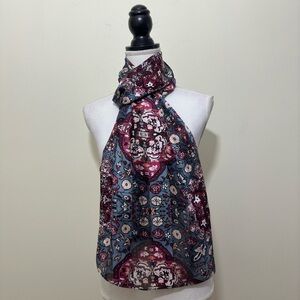NWT White House Black Market || Woman’s 100 % silk Scarf